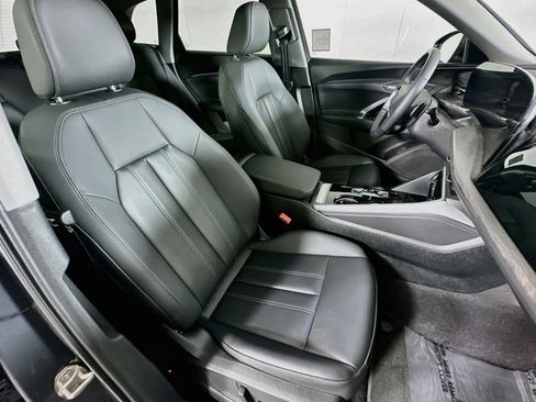 Used 2026 Audi Q5 Premium AWD/4WD image 8