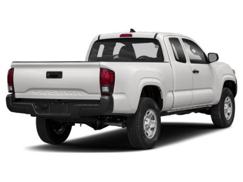 Used 2019 Toyota Tacoma SR RWD image 2