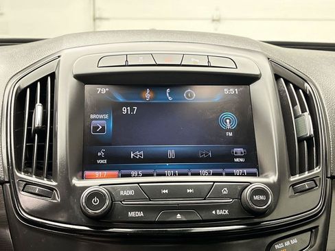 Used 2014 Buick Regal Premium AWD/4WD image 16