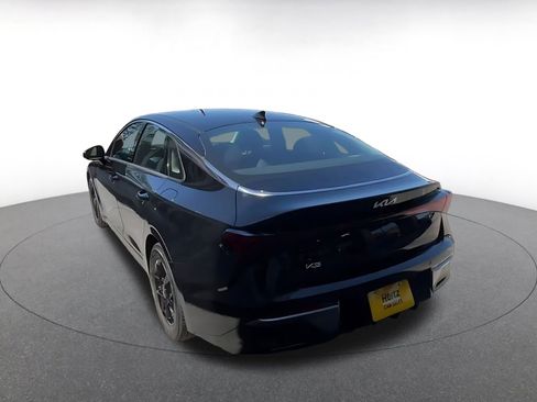 Used 2025 Kia K5 LXS image 11