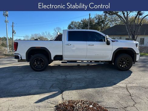 Used 2024 GMC Sierra 2500 Denali w/ Denali Reserve Package image 23