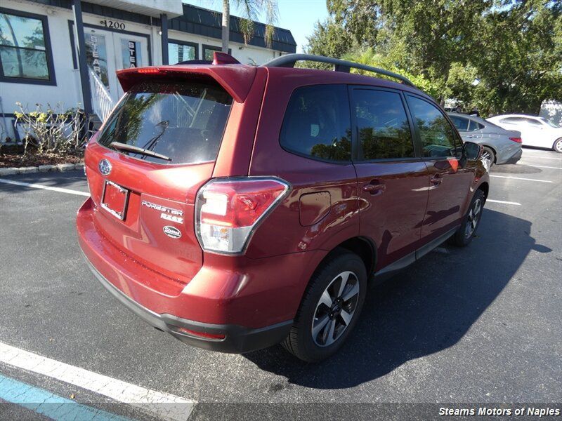 Used 2017 Subaru Forester 2.5i Premium w/ All-Weather Package AWD/4WD image 11