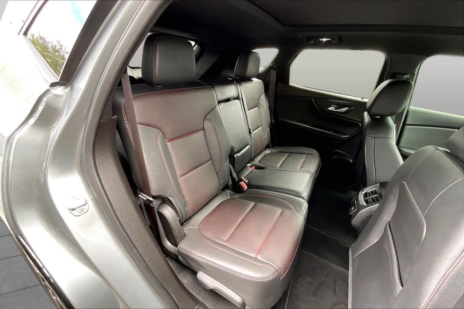 Used 2024 Chevrolet Blazer RS w/ Driver Confidence II Package FWD image 26