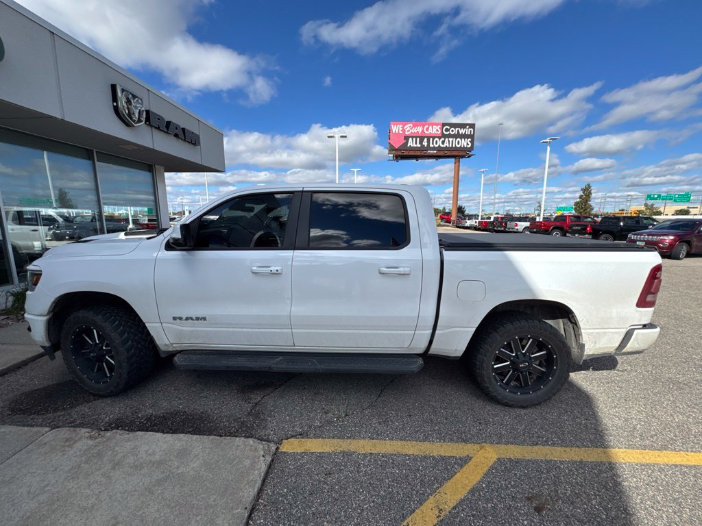 Used 2023 RAM 1500 Laramie AWD/4WD image 8