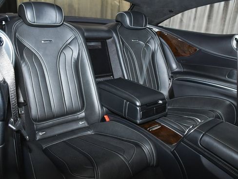 Used 2015 Mercedes-Benz S 63 AMG 4MATIC Coupe image 68