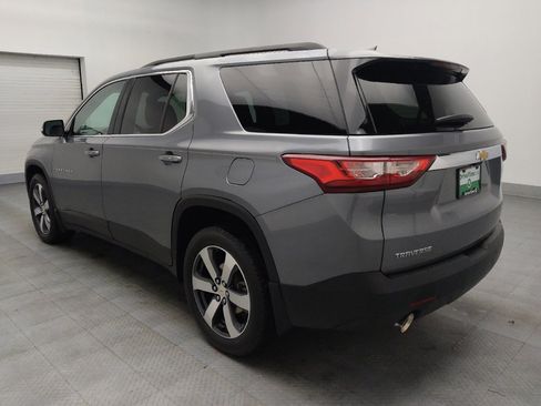 Used 2021 Chevrolet Traverse LT w/ LT Premium Package image 5