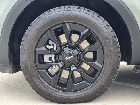 Used 2024 Kia Telluride SX Prestige X-Pro AWD/4WD image 11
