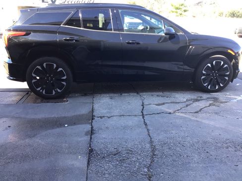 Used 2024 Chevrolet Blazer EV RS AWD/4WD image 9