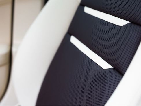 Used 2023 Porsche Panamera Turbo S Executive image 15