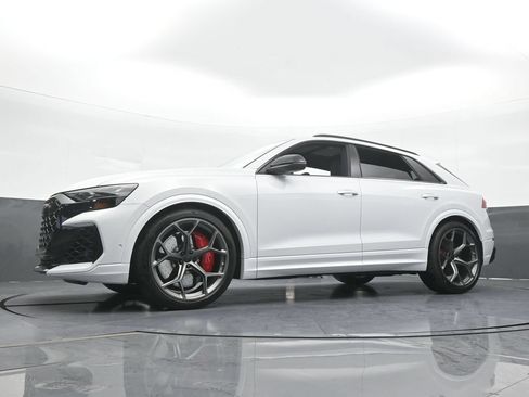 Used 2026 Audi RS Q8 performance AWD/4WD image 75