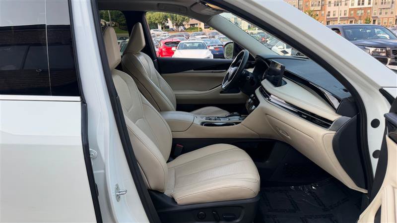 Used 2023 INFINITI QX60 Pure w/ Cargo Package AWD/4WD image 15