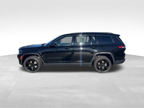 Used 2022 Jeep Grand Cherokee L Altitude image 4