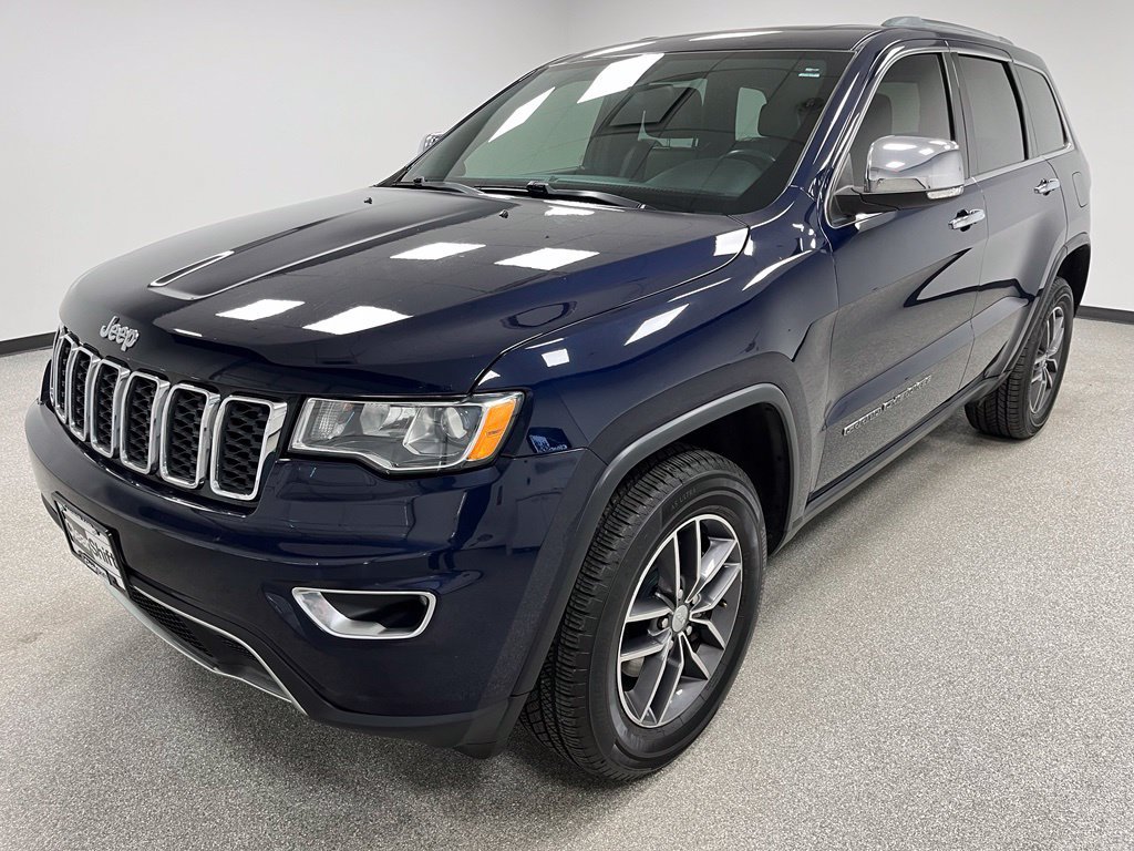 Used 2018 Jeep Grand Cherokee Limited AWD/4WD image 4