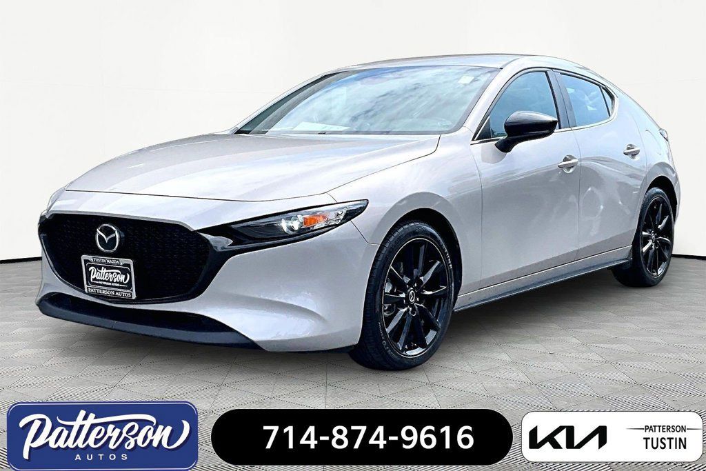 Used 2024 MAZDA MAZDA3 s FWD image 1