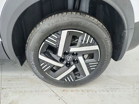 New 2026 Nissan Kicks SV w/ SV Premium Package image 41