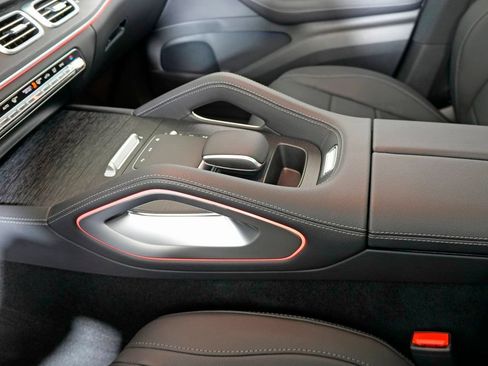 Certified 2026 Mercedes-Benz GLE 450 4MATIC image 24