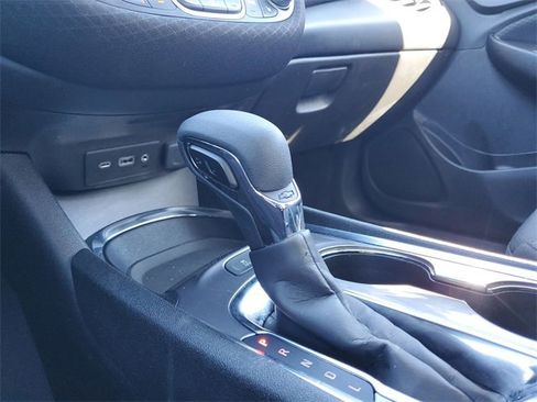 Certified 2025 Chevrolet Malibu LT image 15