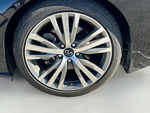 Used 2023 INFINITI Q50 Sensory image 33