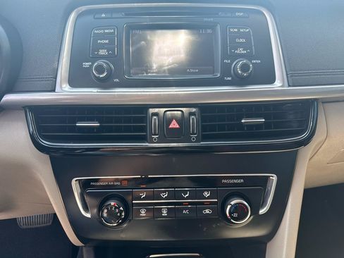 Used 2016 Kia Optima LX FWD image 19