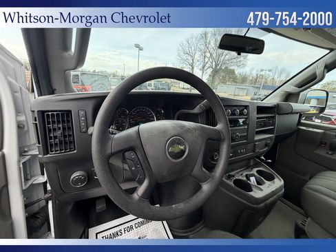 Used 2024 Chevrolet Express 2500 w/ Driver Convenience Package image 10