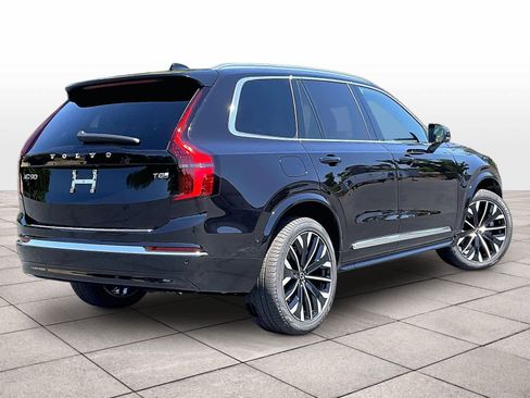 New 2026 Volvo XC90 T8 Plus w/ Protection Package AWD/4WD image 4