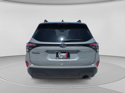 Used 2025 Subaru Forester Premium AWD/4WD image 6
