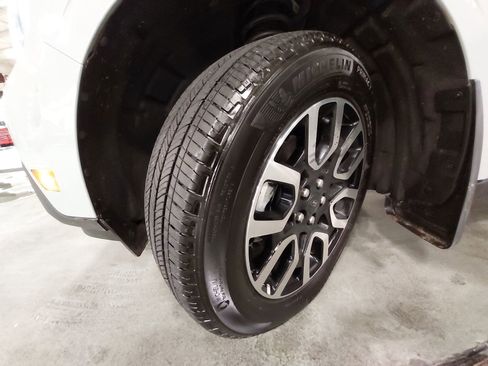 Used 2024 Ford Maverick Lariat image 35