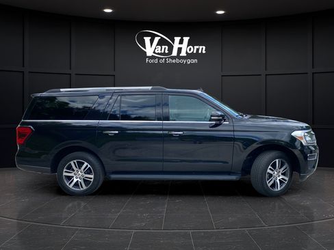 Used 2024 Ford Expedition Max Limited AWD/4WD image 8