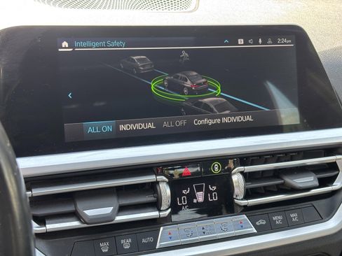 Used 2020 BMW 330i Sedan w/ Convenience Package image 12