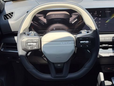 New 2026 Kia K4 GT-Line Turbo w/ GT-Line Sunroof Package FWD image 34