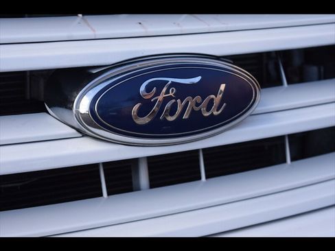 Used 2017 Ford Expedition XL AWD/4WD image 45