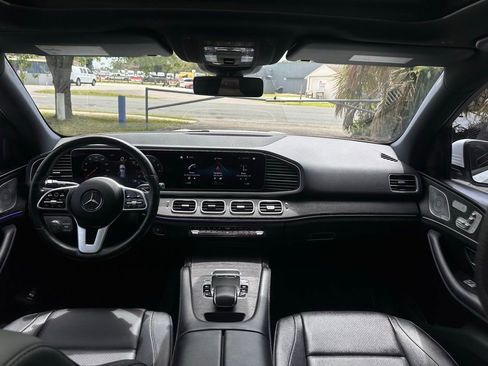 Used 2020 Mercedes-Benz GLE 350 4MATIC w/ Premium Package image 31