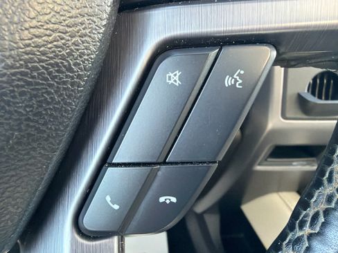 Used 2019 Ford Expedition Platinum AWD/4WD image 27