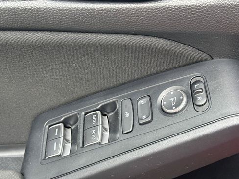 Used 2023 Honda Civic Sport image 21