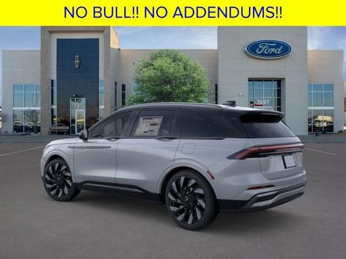 New 2026 Lincoln Nautilus Reserve image 5