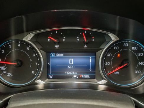 Used 2020 Chevrolet Equinox LT AWD/4WD image 13