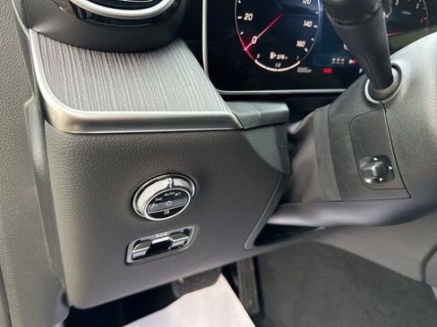 New 2026 Mercedes-Benz GLC 300 4MATIC image 16