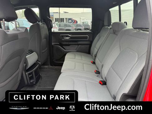 Certified 2023 RAM 1500 Big Horn AWD/4WD image 15