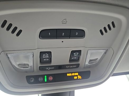 Used 2021 Chevrolet Traverse Premier w/ Redline Edition image 66