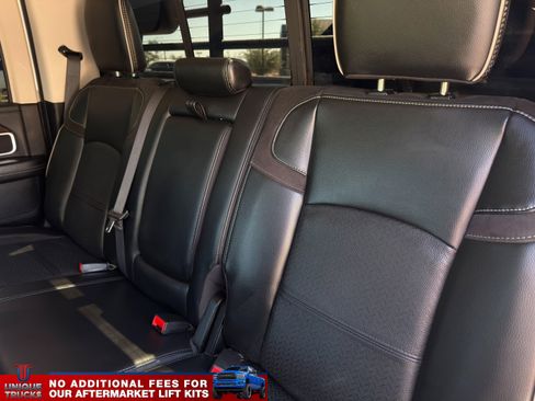 Used 2024 RAM 4500 Laramie AWD/4WD image 28