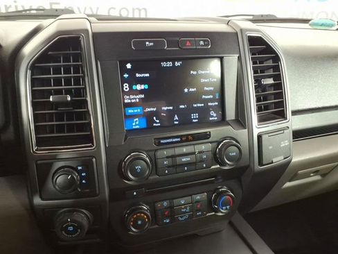 Used 2018 Ford F150 XLT w/ Equipment Group 302A Luxury AWD/4WD image 19