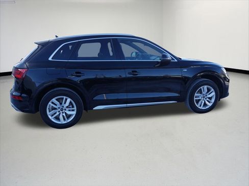 Certified 2023 Audi Q5 2.0T Premium w/ Convenience Package image 6