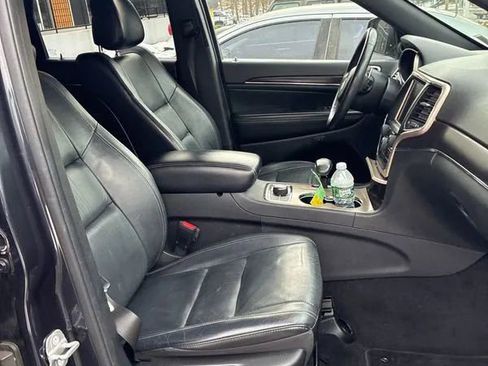 Used 2014 Jeep Grand Cherokee Limited image 10