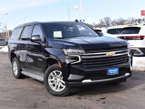 Used 2024 Chevrolet Tahoe LT image 2