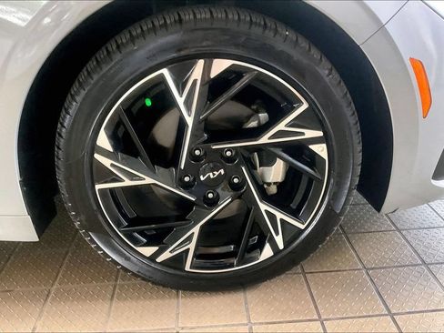 Used 2025 Kia K5 GT-Line w/ GT-Line Premium Package AWD/4WD image 34