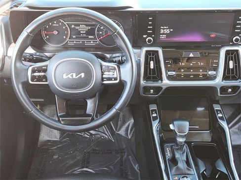 Used 2022 Kia Sorento SX image 26