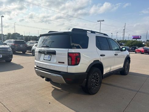 Certified 2026 Honda Passport TrailSport image 5