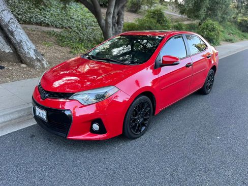 Used 2016 Toyota Corolla S Special Edition FWD image 9