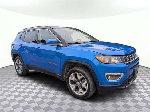 Used 2021 Jeep Compass Limited image 2