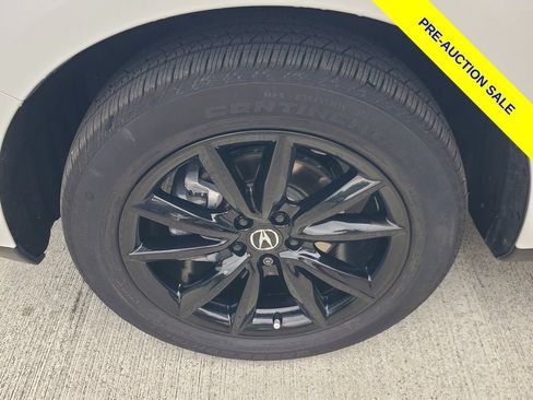 Used 2026 Acura RDX SH-AWD image 4